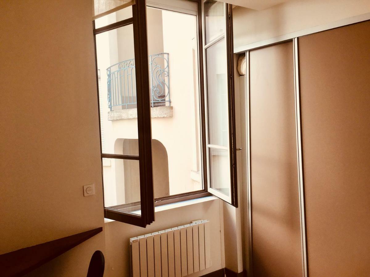 Le Calme De L'Opera. Apartment ลียง ภายนอก รูปภาพ